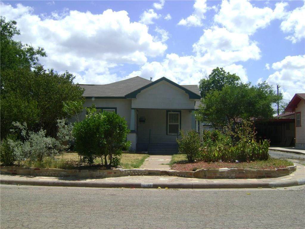 609 Ross Avenue - Photo 1
