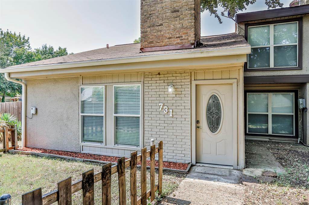 731 Diane Circle - Photo 1