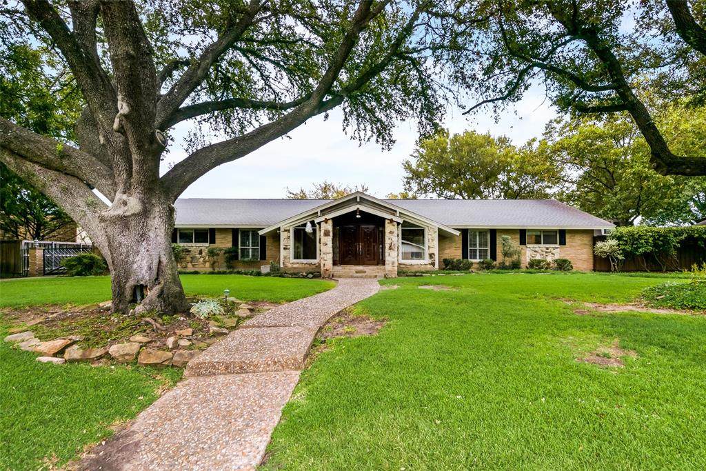 7121 Kendallwood Drive - Photo 1