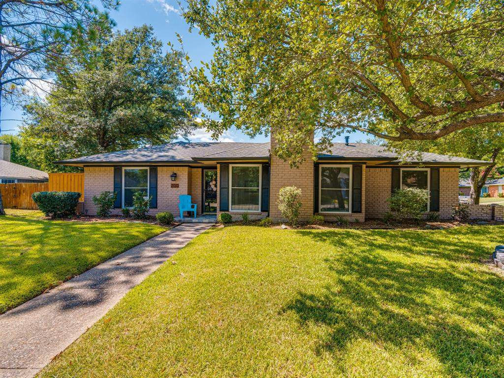 200 Sagebrush Lane - Photo 1