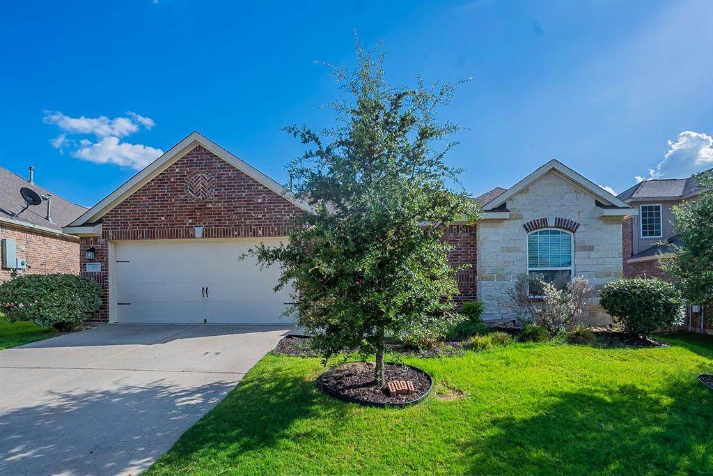 427 Lipizzan Lane - Photo 1