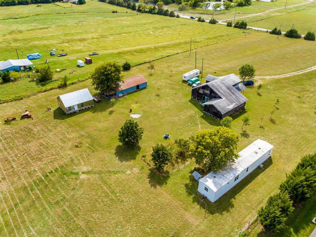 759 County Road 2738 - Photo 1