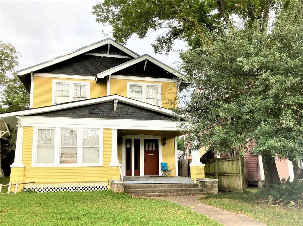 2121 Highland Avenue - Photo 1
