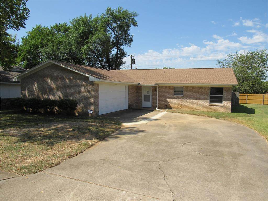 1914 Westwood Drive - Photo 1