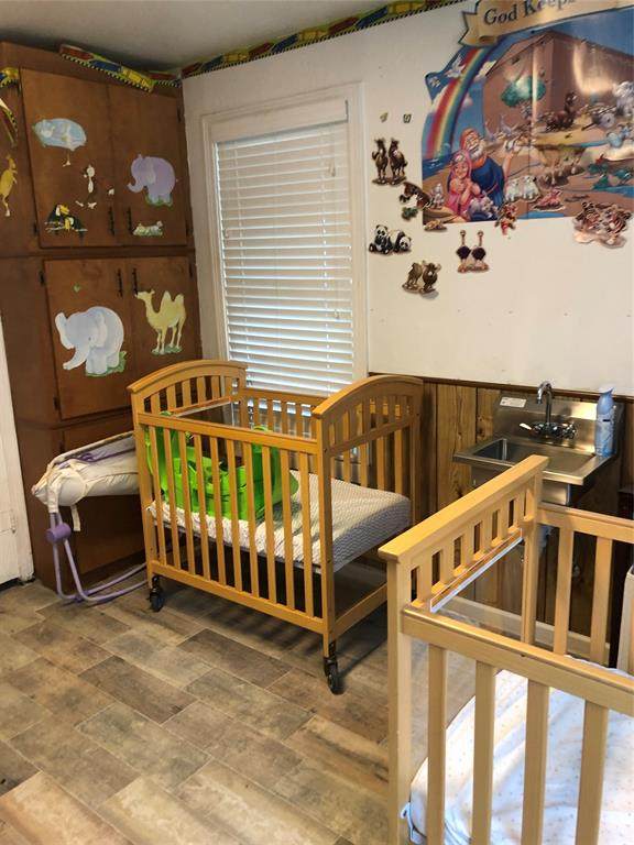 5344 Hearne Avenue - Photo 1