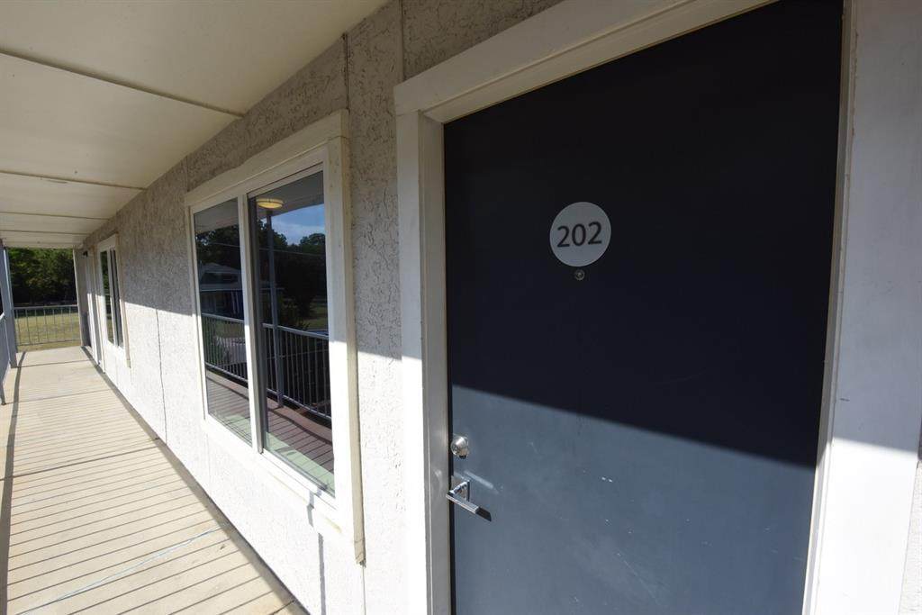 5408 Reiger Avenue - Photo 1