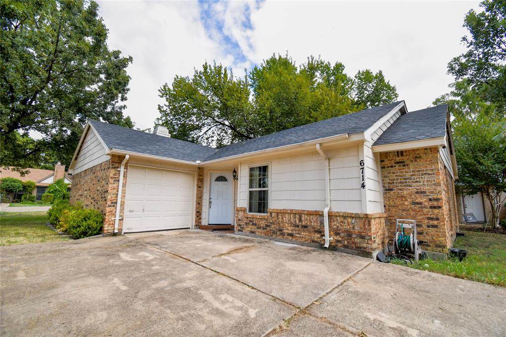 6714 Oriole Court - Photo 1