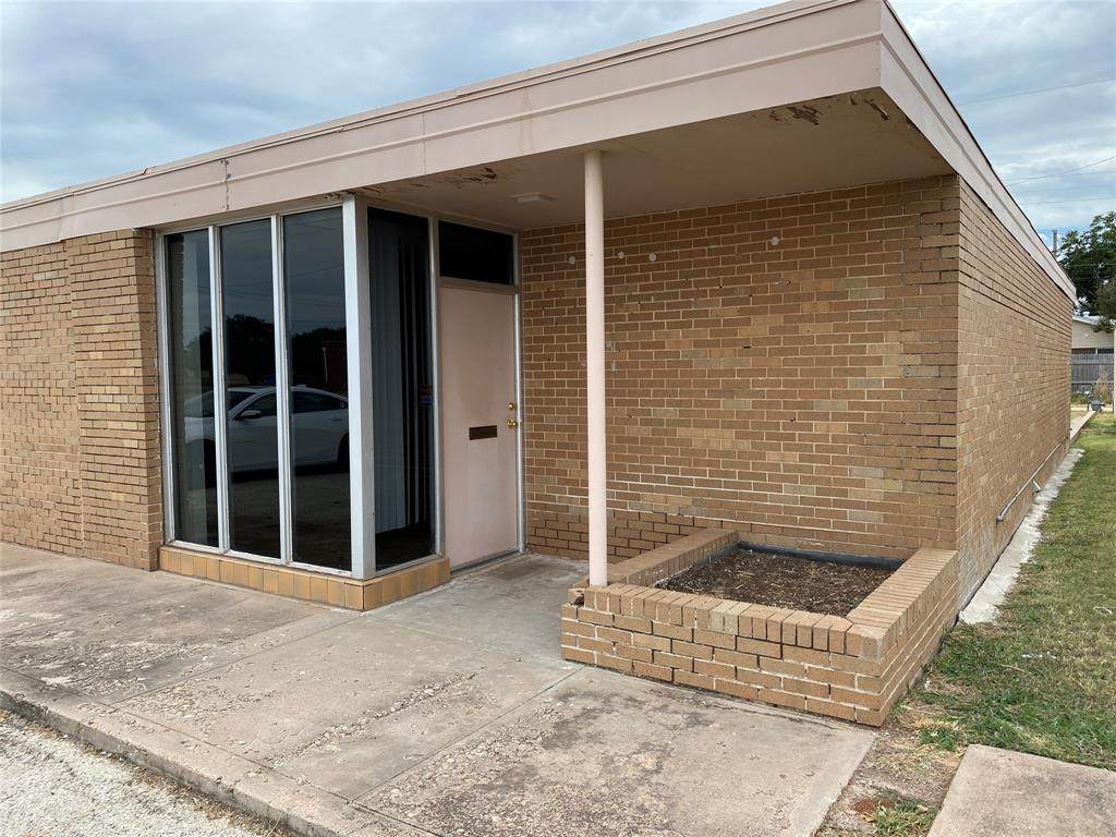 4419 3rd Street - Photo 1
