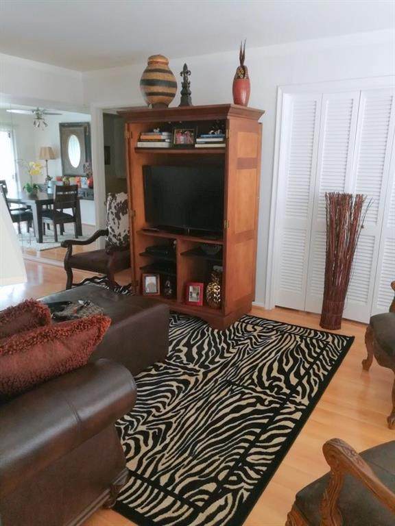 11146 Valleydale Drive - Photo 1
