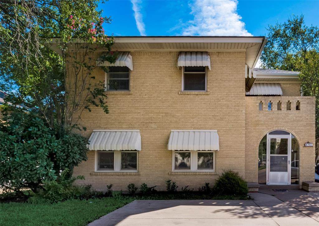 2701 University Drive - Photo 1