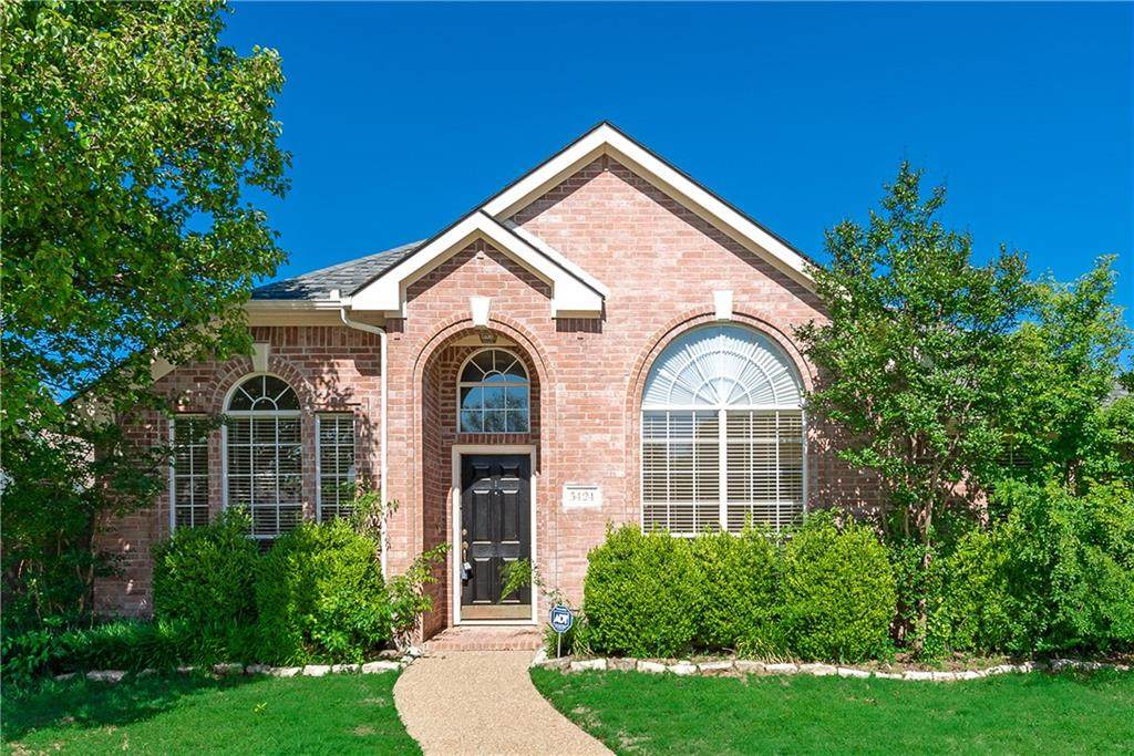5424 Highlands Drive - Photo 1