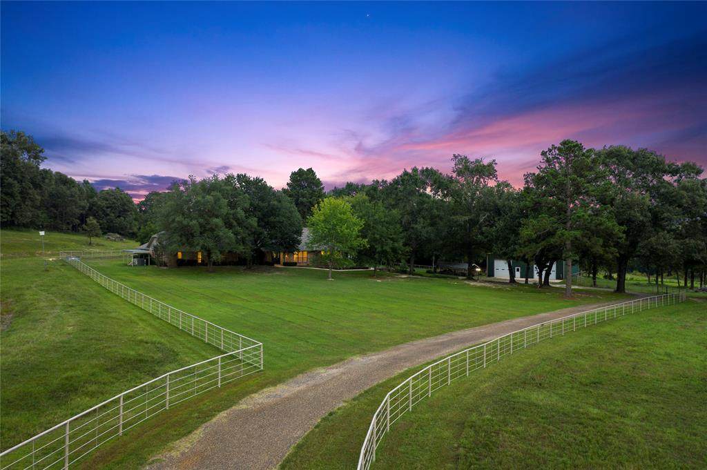 307 County Road 4307 - Photo 1