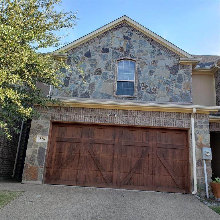 228 Corinna Court - Photo 1