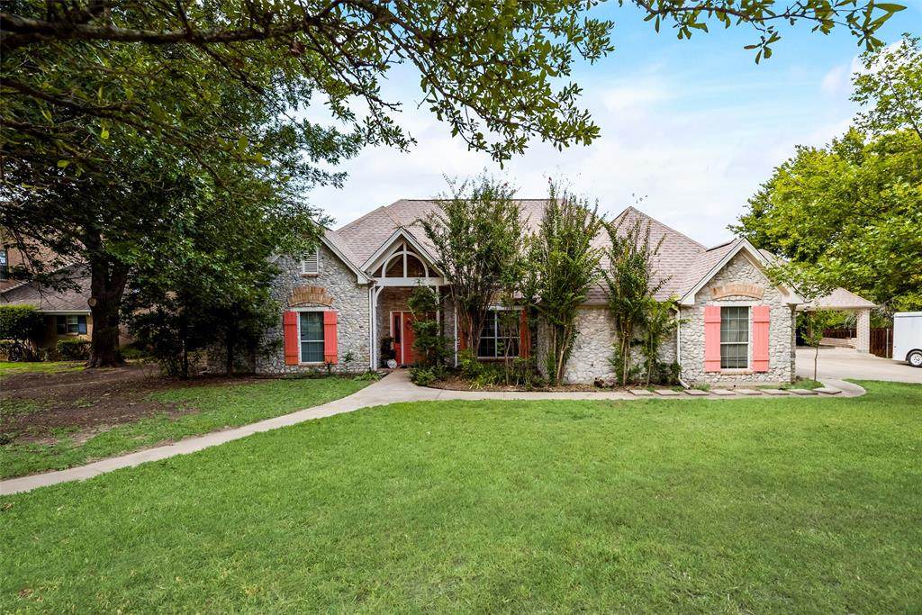 1815 Lakeridge Drive - Photo 1