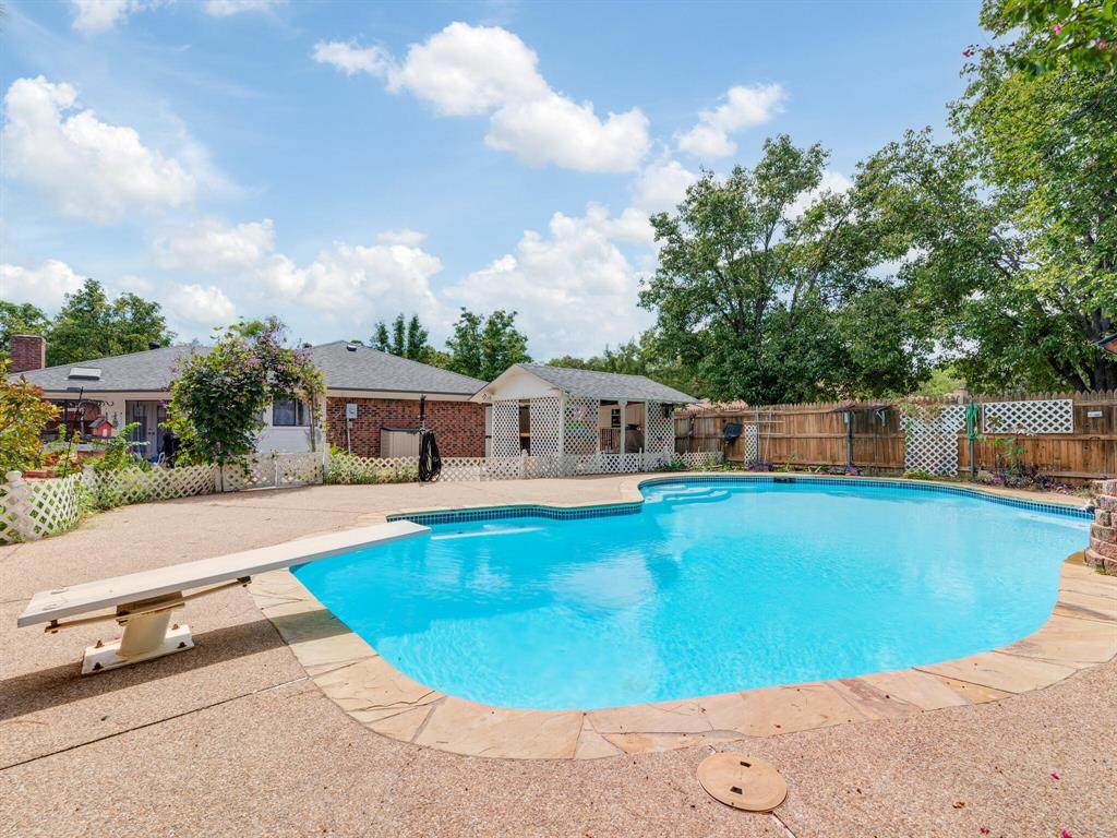 1433 Circle Lane - Photo 1