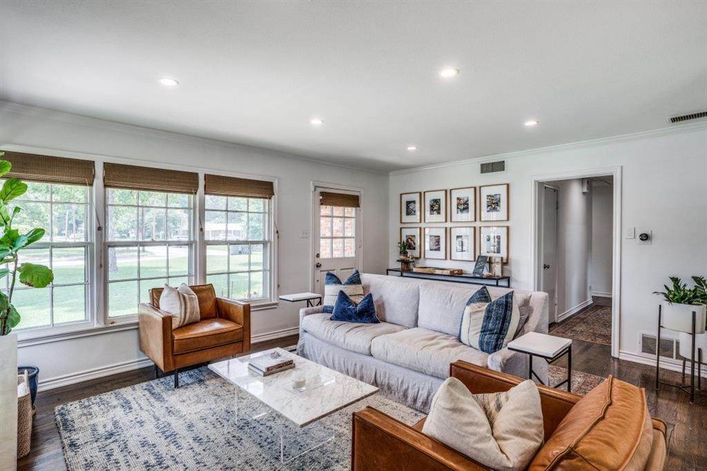 3818 Van Ness Lane - Photo 1