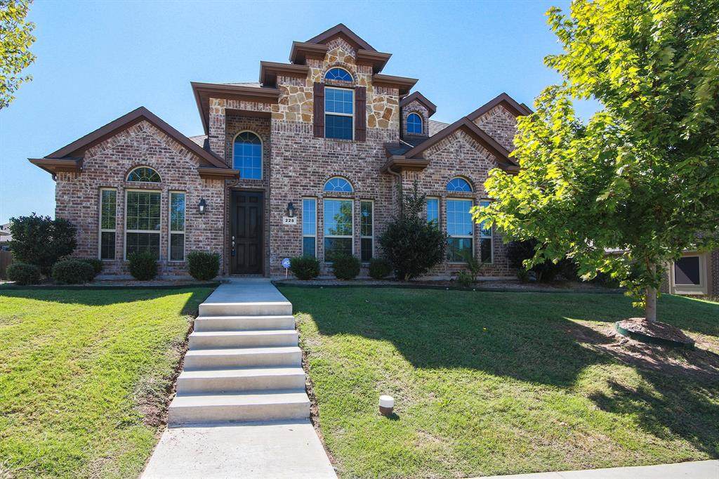 228 Brighton Drive - Photo 1