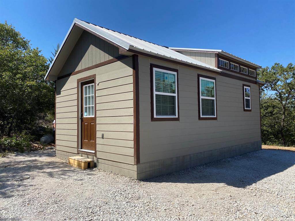 964 Twin Lakes Court - Photo 1