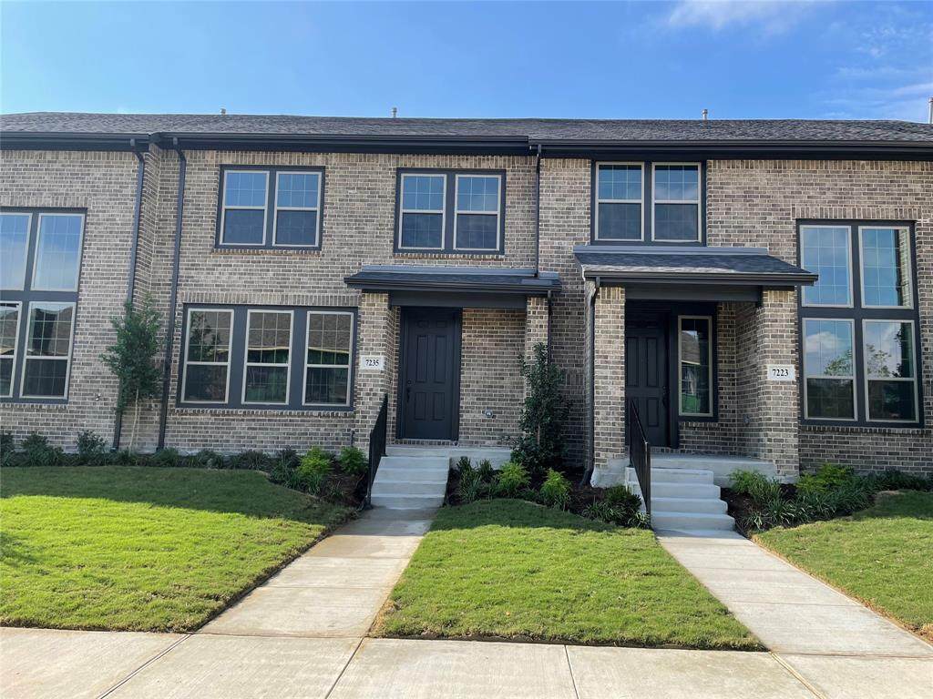 7235 Panicum Drive - Photo 1