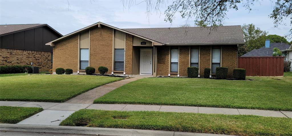 4649 Ringgold Lane - Photo 1