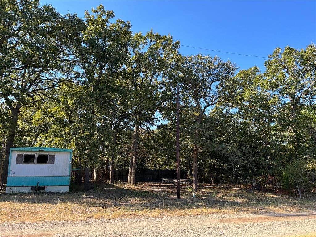 1423 Dogwood Trail - Photo 1