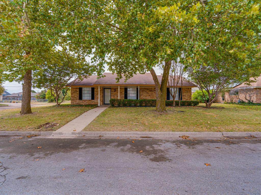 401 Johnston Boulevard - Photo 1