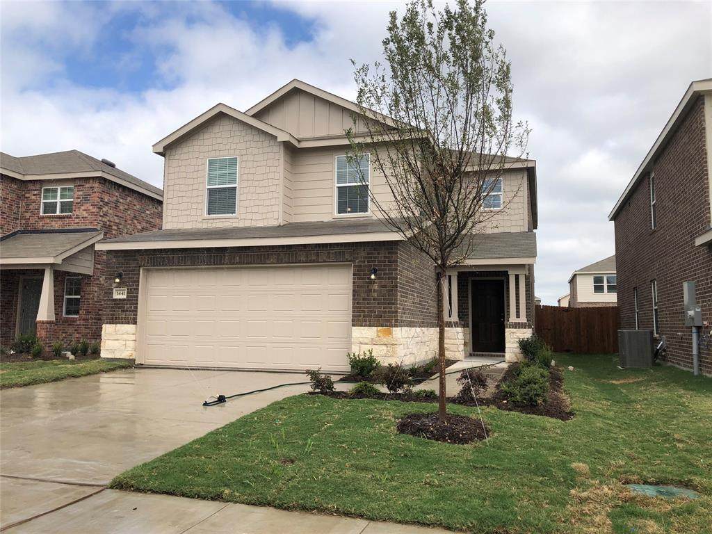 1441 Lumberton - Photo 1