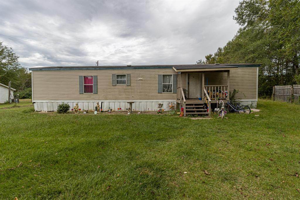12425 County Road 4168 - Photo 1