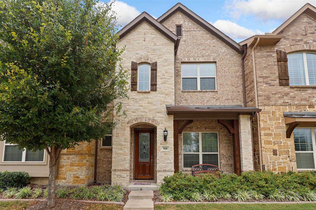 918 Dartford Drive - Photo 1