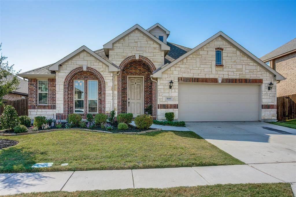 8104 Canyon Drive - Photo 1
