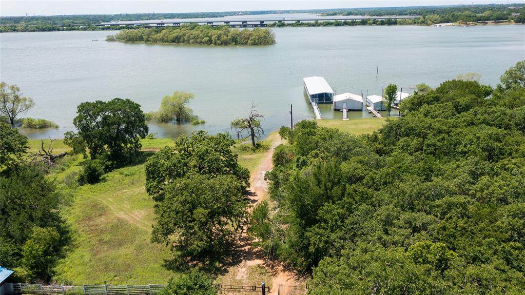 121 Wild Oak Lane - Photo 1