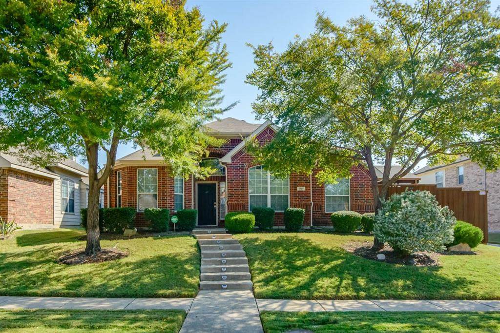 1513 Cedar Grove Court - Photo 1