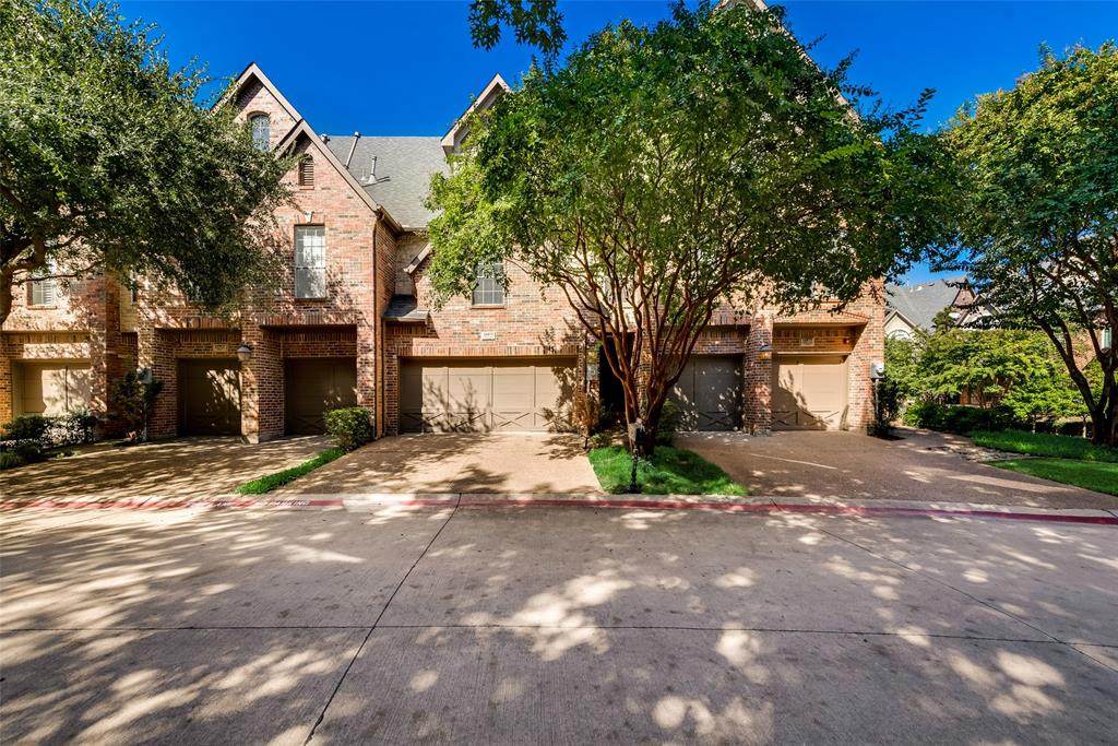 14871 Towne Lake Circle - Photo 1