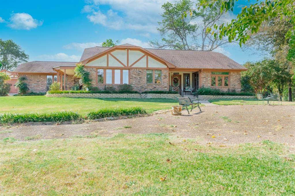 295 County Road 2229 - Photo 1