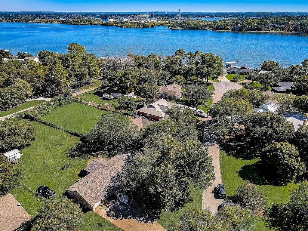 3811 Winding Way - Photo 1