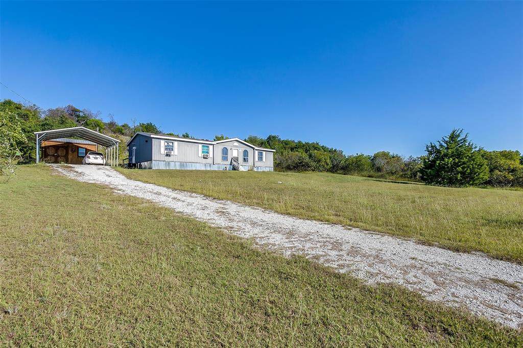 292 Carlisle Court - Photo 1