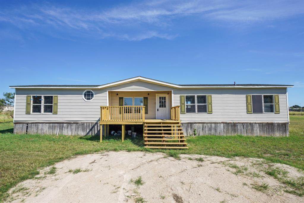 315 Water View Lane - Photo 1