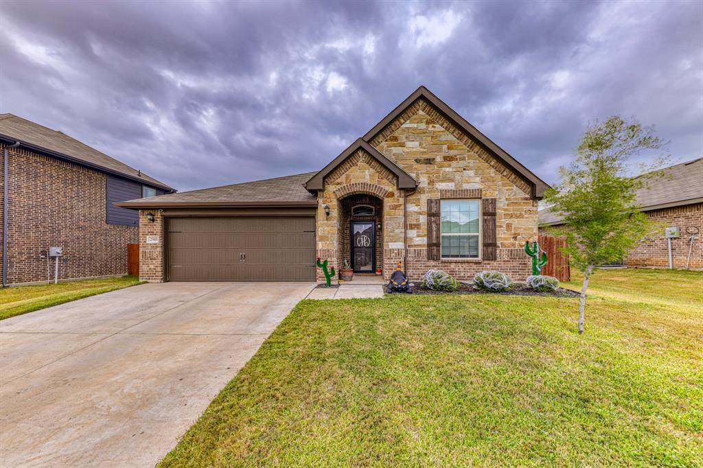 2505 Doe Run - Photo 1