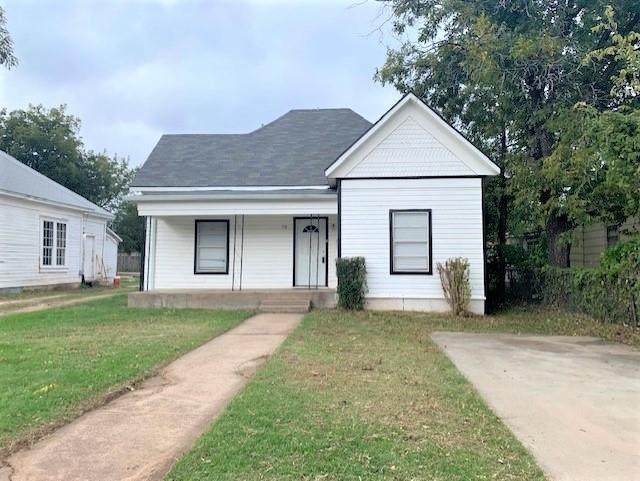 718 Chestnut Street - Photo 1