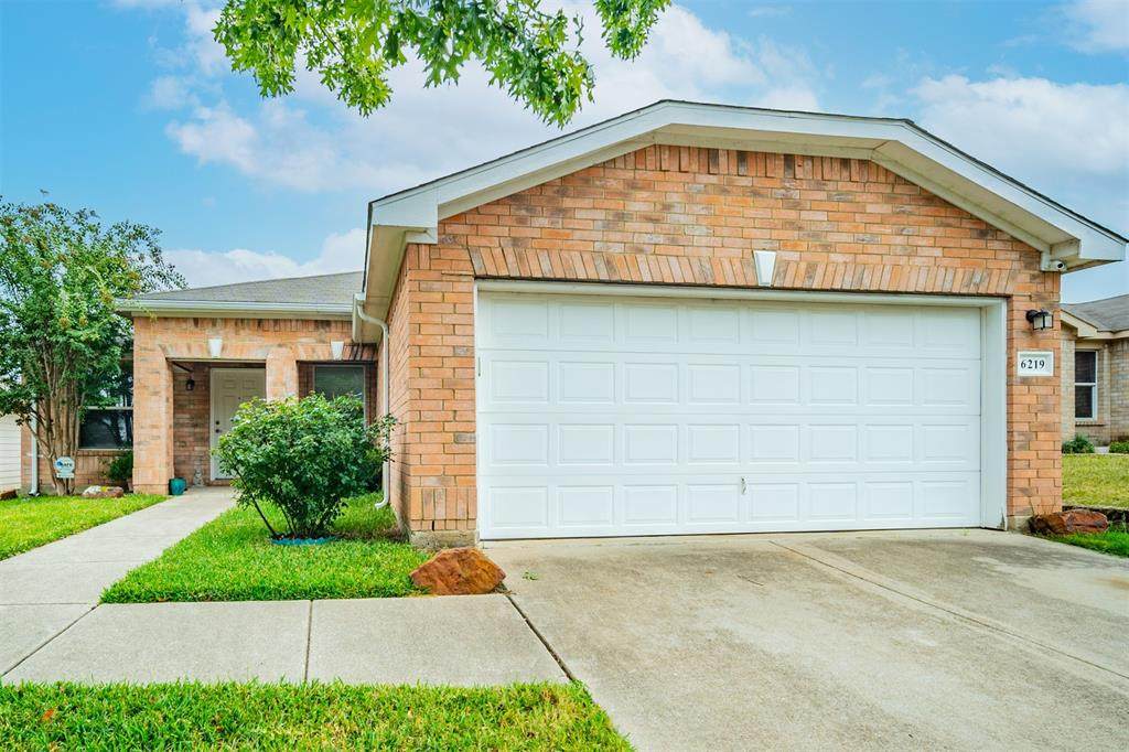 6219 Trinity Creek Drive - Photo 1