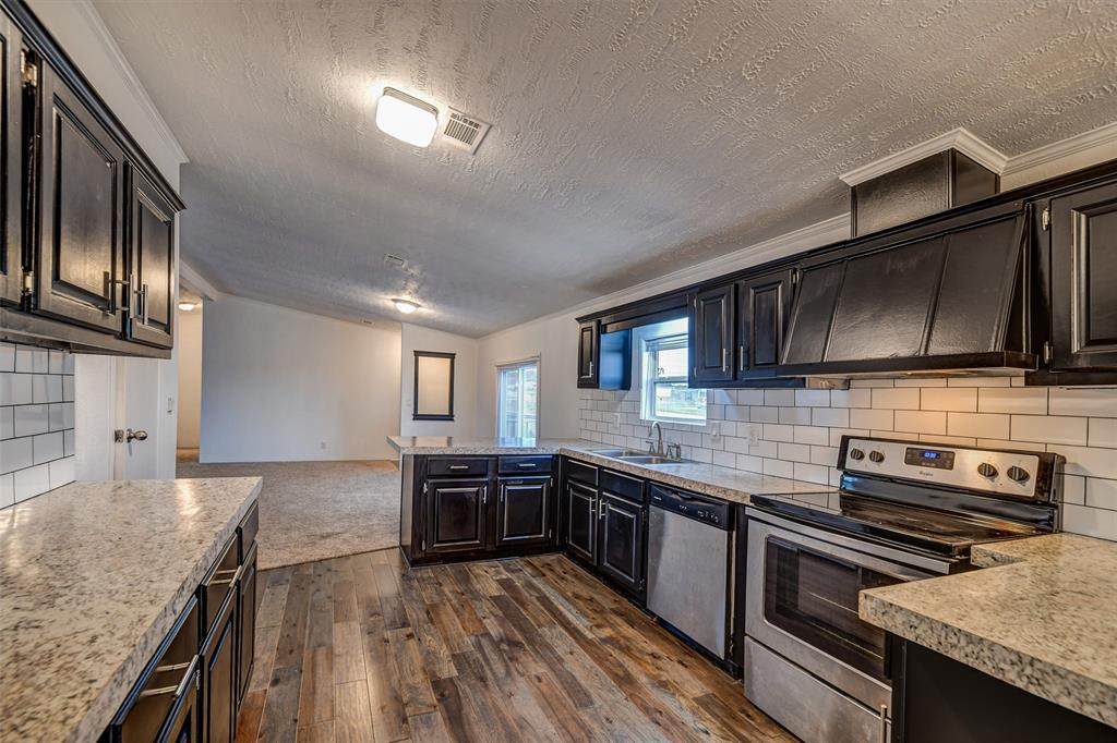 675 Mesa Ridge - Photo 1