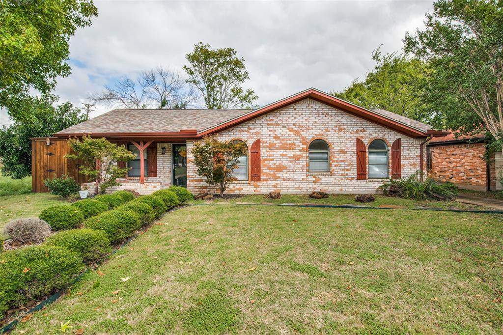502 Ola Lane - Photo 1