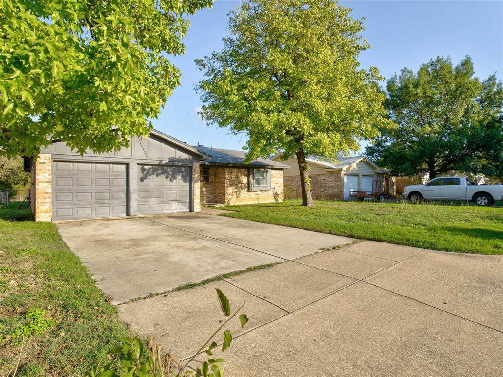 4909 Borden Drive - Photo 1