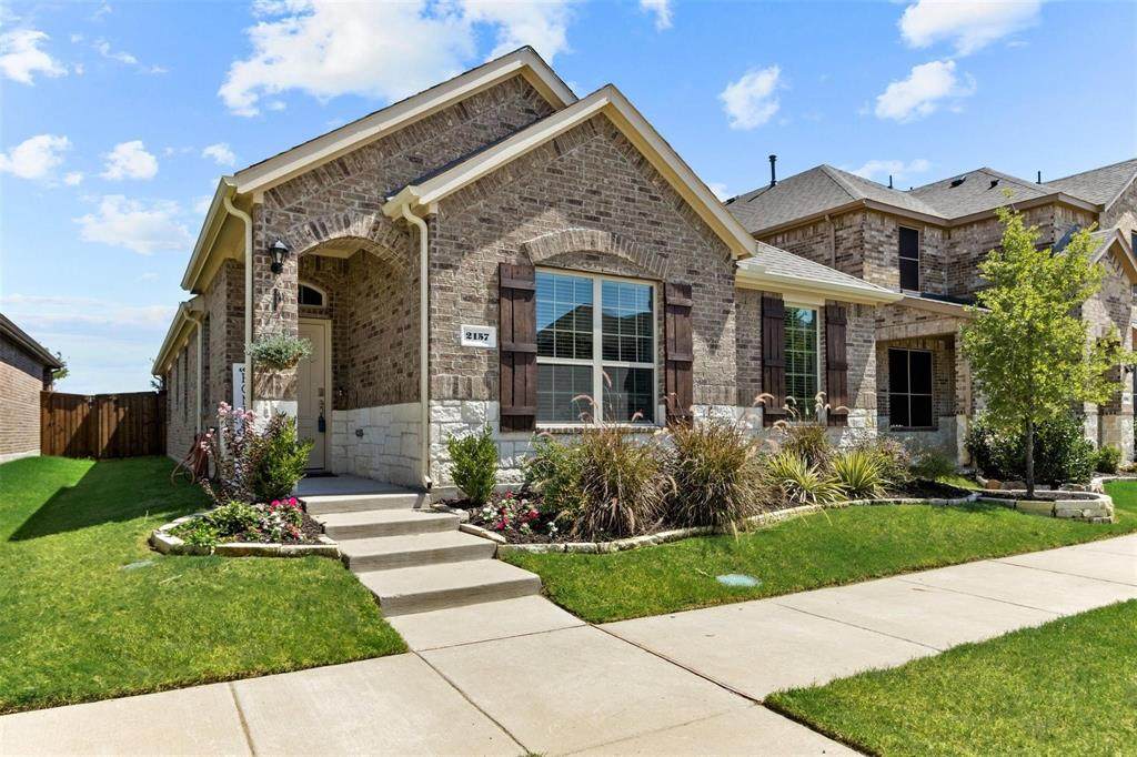 2157 Miramar Drive - Photo 1