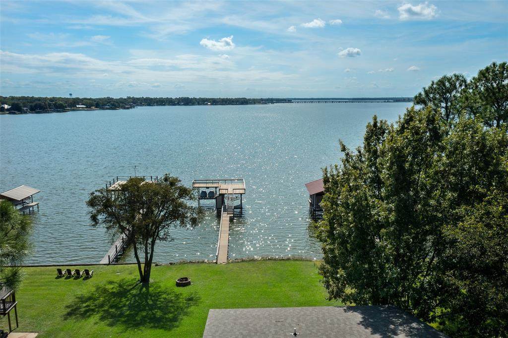 227 Admiral Drive - Photo 1