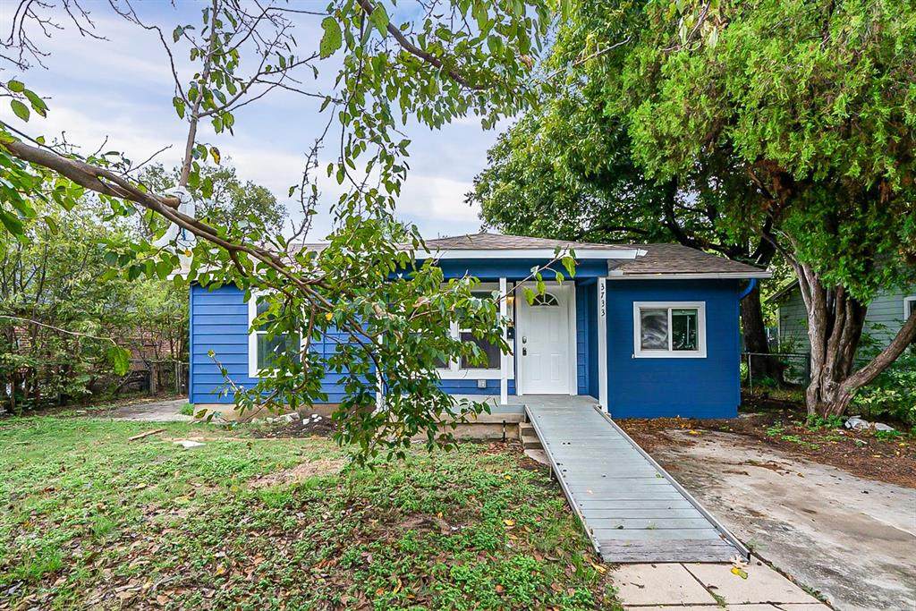 3733 Neches Street - Photo 1