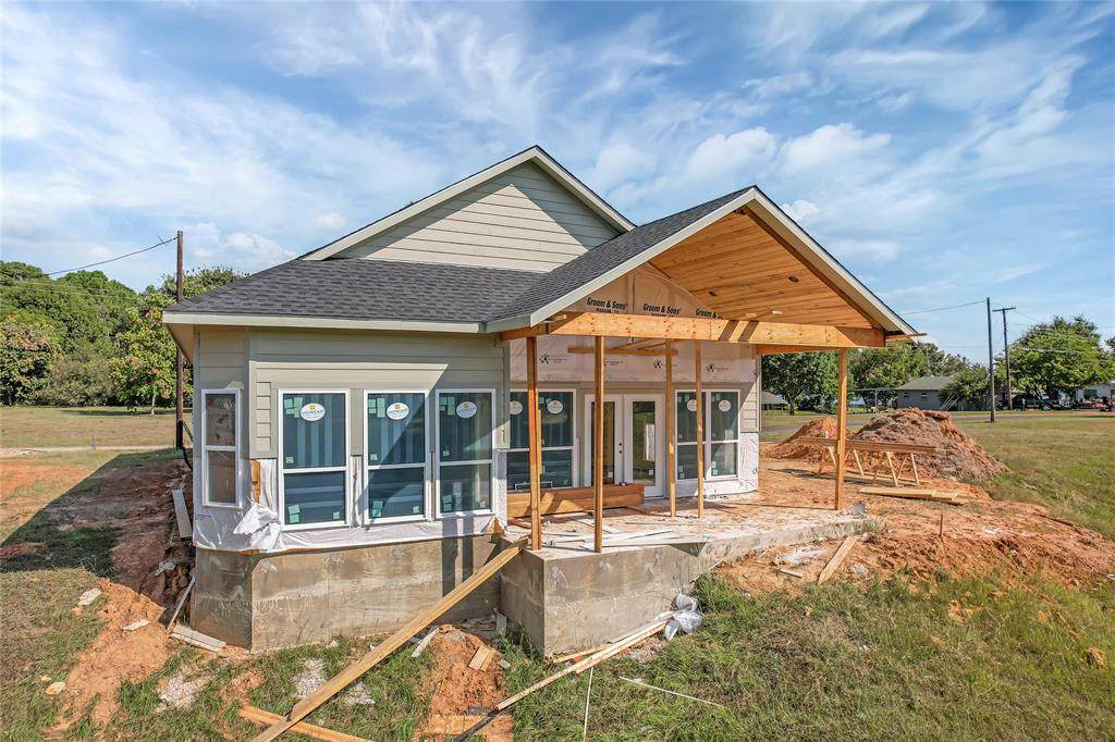 119 Hilltop Drive - Photo 1