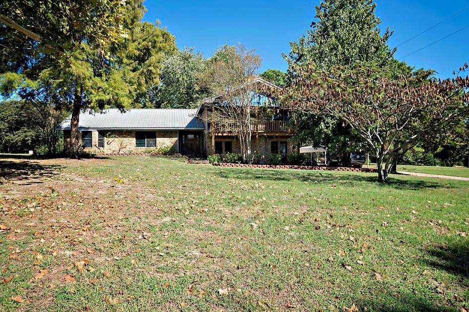 2937 County Road 4825 - Photo 1