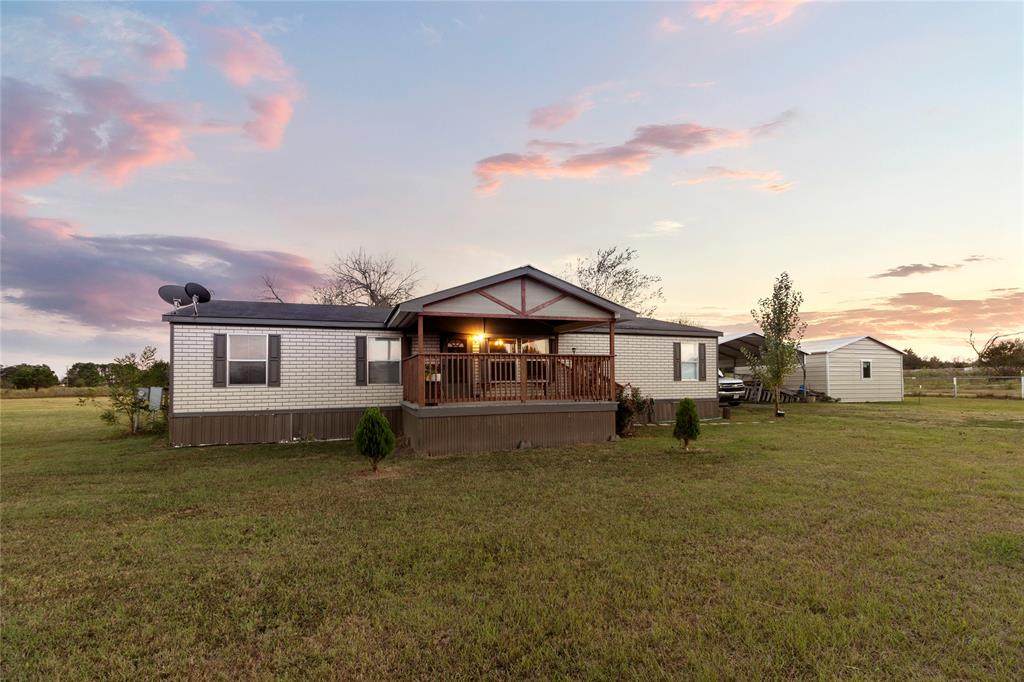 1651 Private Road 2539 - Photo 1