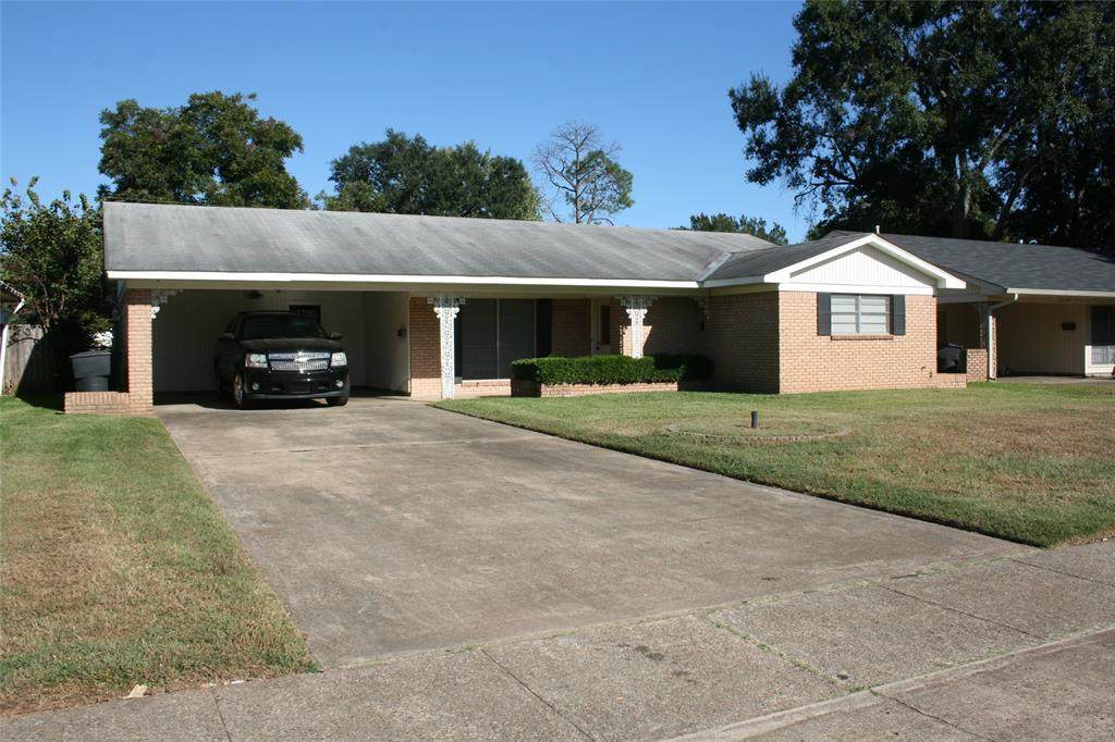 2713 Knight Street - Photo 1